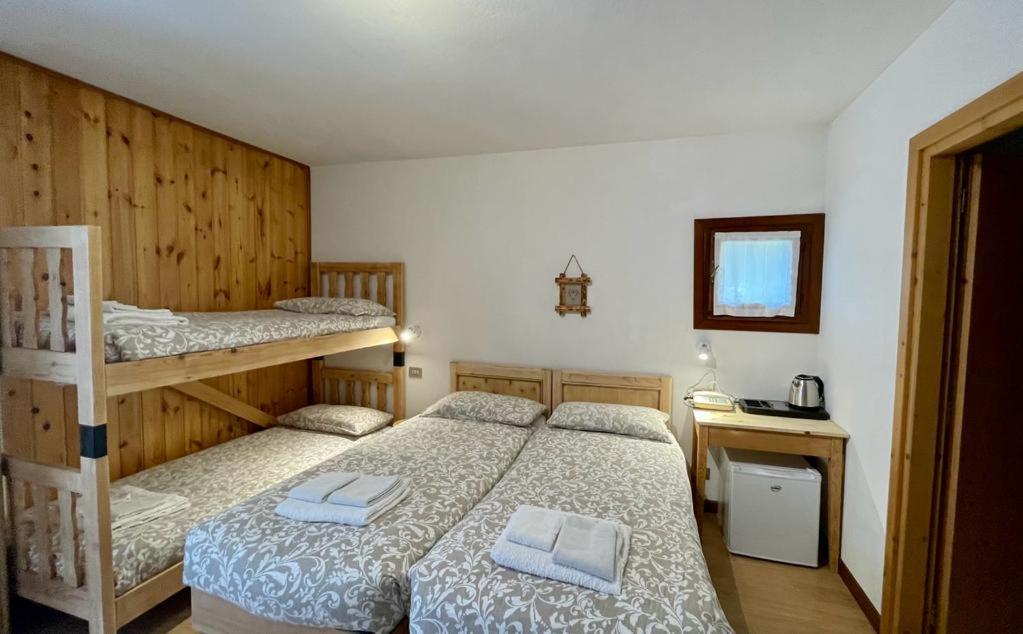 Ambassador Rooms In Bormio, Solo Camera Senza Colazione Kültér fotó