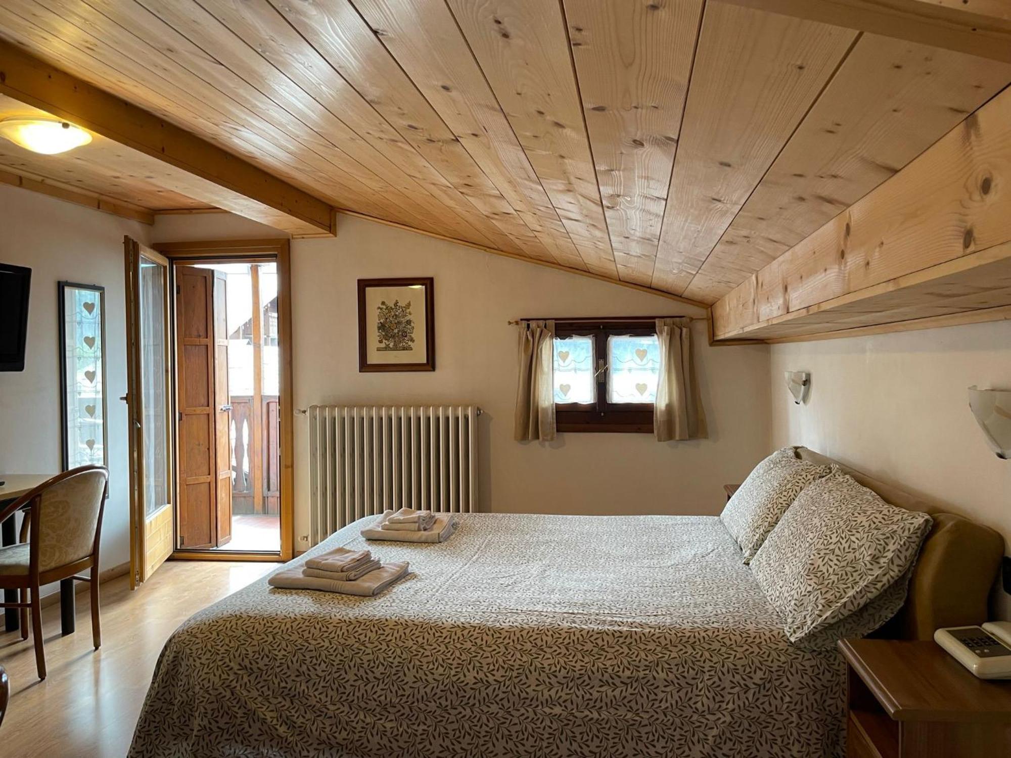 Ambassador Rooms In Bormio, Solo Camera Senza Colazione Kültér fotó